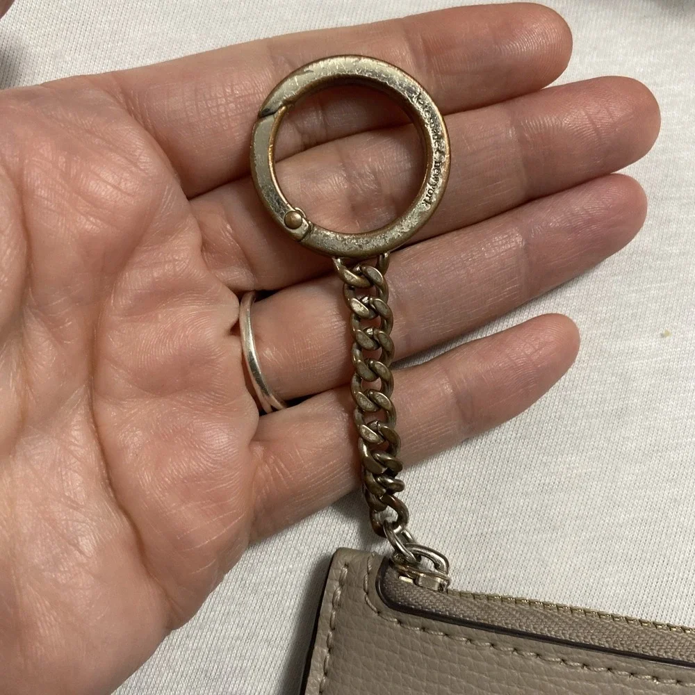 Kate Spade New York Medium L-zip Card  Holder with Key‎ Chain Taupe